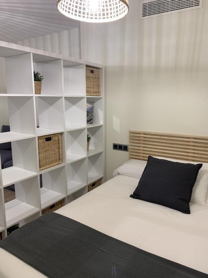 Apartamentos San Lazaro 산티아고데콤포스텔라 외부 사진