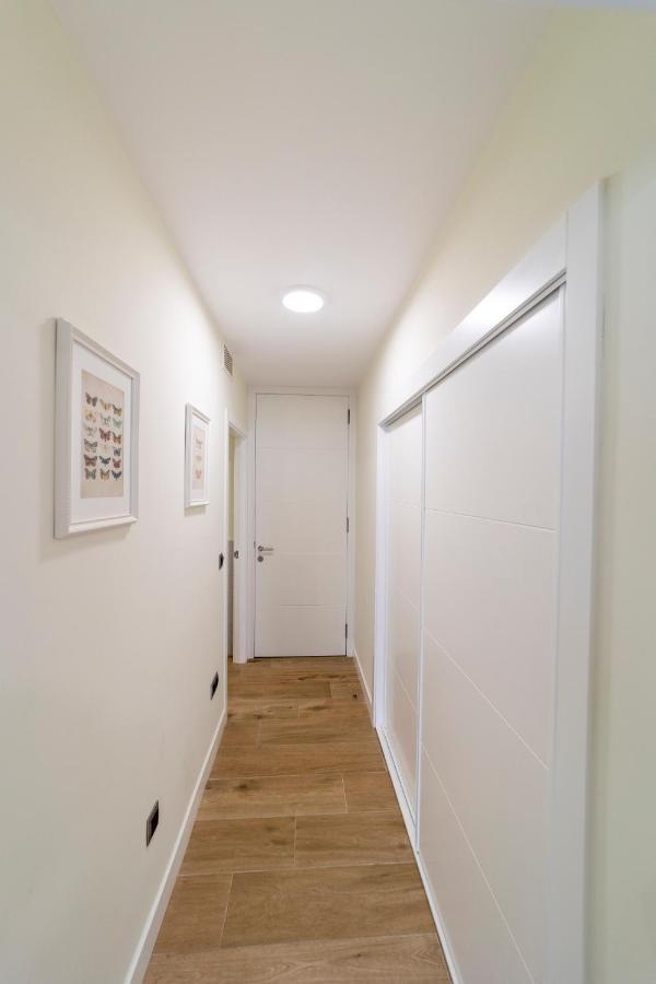 Apartamentos San Lazaro 산티아고데콤포스텔라 외부 사진
